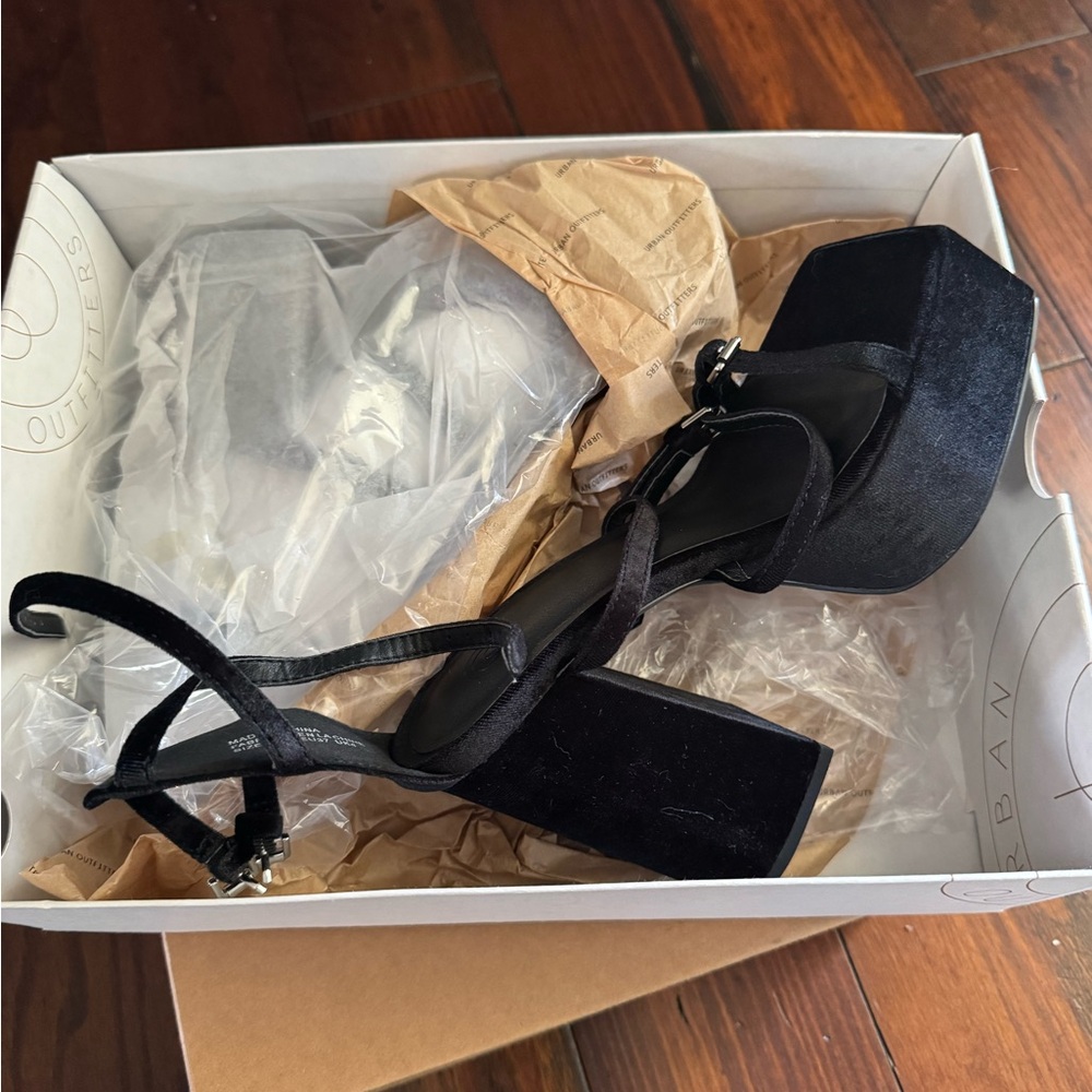 Urban Outfitters Black Velvet Platform Heels